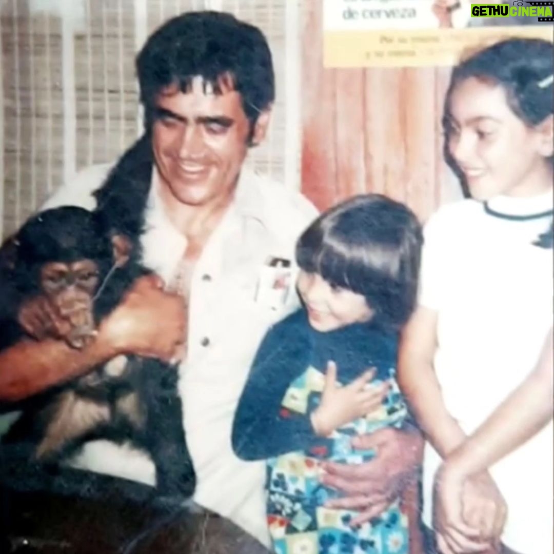Kate del Castillo Instagram - Life doesn't come with a manual—it comes with a father. He’s too cool for social media, but I have to show some love to the ultimate dad on here regardless. Happy Father's Day #erickdelcastillo #fathersday #happyfathersday #dad #love #family