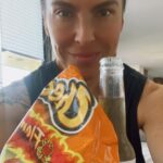Kate del Castillo Instagram - Feliz domingo! 😋😋