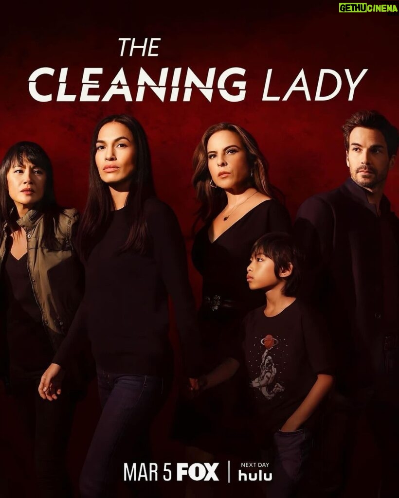Kate del Castillo Instagram - @cleaningladyfox #thecleaninglady March 5.