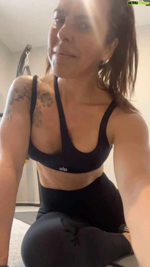Kate del Castillo Instagram - Morning… #workout #fuckvertigo