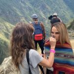 Kate del Castillo Instagram - Behind the scenes #lareinadelsur3 in Machu Picchu, Peru @reinadelsurtv Teresa Mendoza undercover 😎