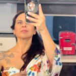 Kate del Castillo Instagram – Happy to be back working after weeks of dealing with severe VERTIGO. Yes, covering tattoos. #vertigo #imback  #letstalkaboutvertigo 
Feliz de regreso a trabajar después de sufrís de vértigo durante semanas. 
♥️🙌🏼💪🏽👊🏼 New Mexico