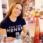 Kate del Castillo Instagram - Síguenos @tequilahonor Agradecemos profundamente su apoyo durante el año 2023 y les enviamos nuestros mejores deseos para ustedes y sus familias. Que el próximo año, el 2024, esté lleno de salud, amor, éxito laboral y prosperidad. Vivan este fin de año con Honor, elijan su personalidad favorita para despedir el año con familia y amigos disfrutando de 2 de los mejores licores: Mezcal honor y Tequila Honor. ¡Feliz 2024! ¡Continúen viviendo con Honor! Follow us @tequilahonor We deeply appreciate your support throughout the year 2023 and send our best wishes to you and your families. May the coming year, 2024, be filled with health, love, professional success, and prosperity. Live this year-end with honor; choose your favorite personality to bid farewell to the year with family and friends, enjoying two of the finest spirits: Mezcal Honor and Tequila Honor. Happy 2024! Keep living with honor! #Newyear #AñoNuevo2024 #MezcalHonor #mezcal #mezcalhonor #cocktail #navidad #EstadosUnidos #guerrero #tequilacocktail #cocktailtime #weekend #mezcalcocktail #tequilahonor #viveconhonor #tequila #honor #christmas #livewithhonor #mexico #cupeatra #tequilatime #tequilanight #mexicancocktails #tequilalover #tequilamexicano #margaritas #usa #mezcaltime #katedelcastillo @tequilahonor @katedelcastillo
