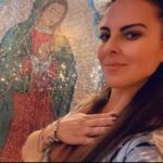 Kate del Castillo Instagram - Feliz cumpleaños! Happy birthday !! 🎉🎁🎊 Eres eterna y milagrosa. #virgendeguadalupe #laguadalupana