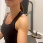 Kate del Castillo Instagram - Morning!!! #workout #kateslifestyle