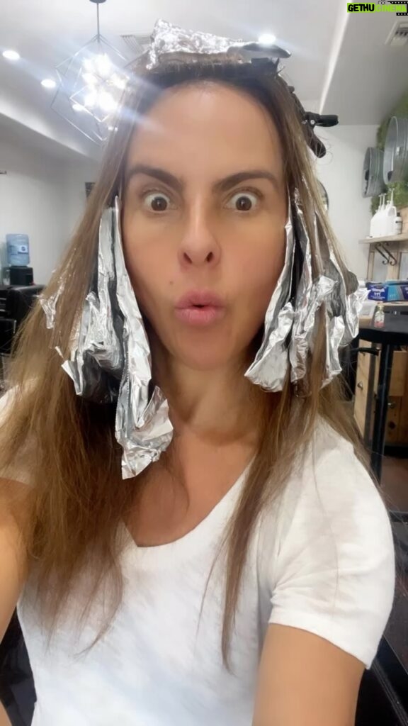 Kate del Castillo Instagram - New job new look #silverhair Nuevo look!