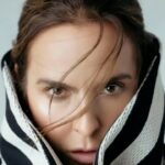 Kate del Castillo Instagram - Have an amazing weekend! Feliz fin de semana! Tómense un @tequilahonor ♥️