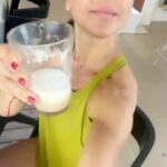 Kate del Castillo Instagram - Monday #coffee Monday #workout #coupleworkout @bahena00 Feliz semana! ♥️