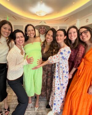 Katie Couric Instagram - Three weeks until B day!  Ellie’s baby shower was a celebration of love and friendship through the years.  If I couldn’t  fit you here check my stories tomorrow. Thank you to everyone who came and made it so special for Ellie and the baby to be!  Bringing a baby into the world—the ultimate act of love and hope. I am so excited!!! (What do you think she’s having? It’s going to be a delivery room surprise!!!!) 💗💙👶🏻🧸🍼🚂