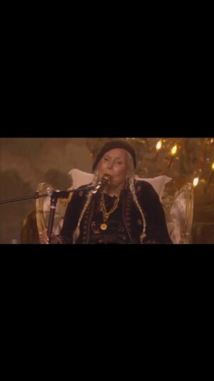 Katie Couric Instagram - Wow. @jonimitchell preformed on the Grammys stage for the first time tonight. As they said, how lucky are we to live in the age of Joni Mitchell. 🩷