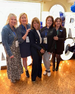 Katie Couric Instagram - Before I go into full baby watch mode, I wanted to share some photos from Tucson and the @cologuard_classic golf tournament. We had a wonderful time with our friends from Exact Sciences and @jkelly13pga who approached the CEO and our friend Kevin Conroy about hosting this tournament and it was off to the races!  I met some folks who were screened with @cologuard and that saved their lives. Also spent time with so many great advocacy groups who are working hard to raise awareness about colorectal cancer screening. And it was so great to see @craigmelvinnbc as well, though he too is a member of a club no one wants to join, having lost his brother Lawrence to colon cancer. (And while we were there, the @katiecouricmedia team put together a great PSA that I will post tomorrow.) So here’s the drill friends: if you’re 45 or over talk to your doctor about getting screened. This is the second leading cancer killer of men and women combined but it doesn’t have to be this way!!! Early detection saves lives. Period. And if you’re under 45 (there’s been a disturbing trend of younger people getting diagnosed with this disease) please be aware of symptoms: blood in your stool, change in stool color or shape, unexplained weight loss, fatigue, bloating and generally feeling unwell.  Advocate for yourself!  Find a doctor who will listen and not blow you off. Since we have several more days in March, I will continue to post about this because I love my followers (well, most of them lol) and I want you to stay healthy!!!!! (At some point, these posts may be interrupted by a photo of a beautiful baby btw) But PLEASE get screened!!! Do it for yourself and for the people you love.❤️ (and how do I get these gross porn bots from my account when I’m trying to save lives??????? 🫤)