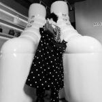 Katsamonnat Namwirote Instagram - Self-confidence best outfit,rock it and own it ! 🖤 . How good that you could be you? so great atmosphere at the emsphere from your favorite xoxo 🐱@marcjacobs @PATLuxuryGroup.Official #MarcJacobs #MarcJacobsTH #PATLuxuryGroup Emsphere at EM District