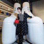 Katsamonnat Namwirote Instagram - Self-confidence best outfit,rock it and own it ! 🖤 . How good that you could be you? so great atmosphere at the emsphere from your favorite xoxo 🐱@marcjacobs @PATLuxuryGroup.Official #MarcJacobs #MarcJacobsTH #PATLuxuryGroup Emsphere at EM District