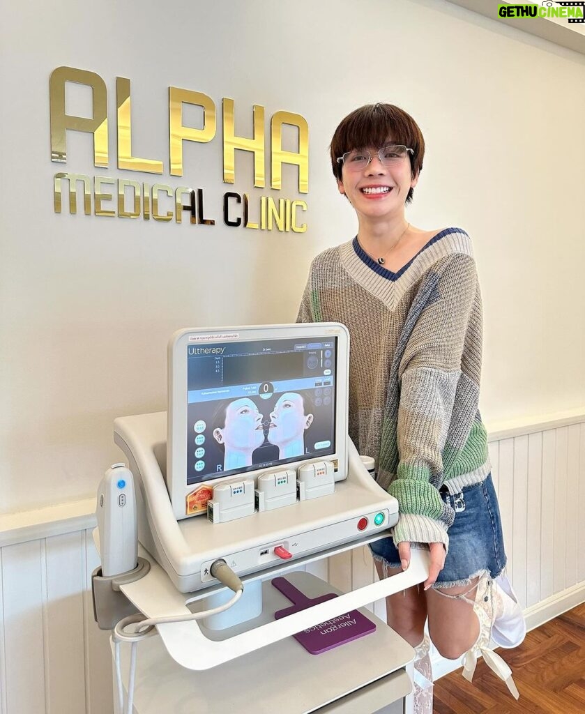Katsamonnat Namwirote Instagram - Self-care is not a waste of time 🫧 Recently self care , ultheraphy and love myself with @alphamedicalclinic . Special thanks #ultheraXalphamedicalclinic #Ultherapy #Ulthera #Merzthailand Alpha Medical Clinic