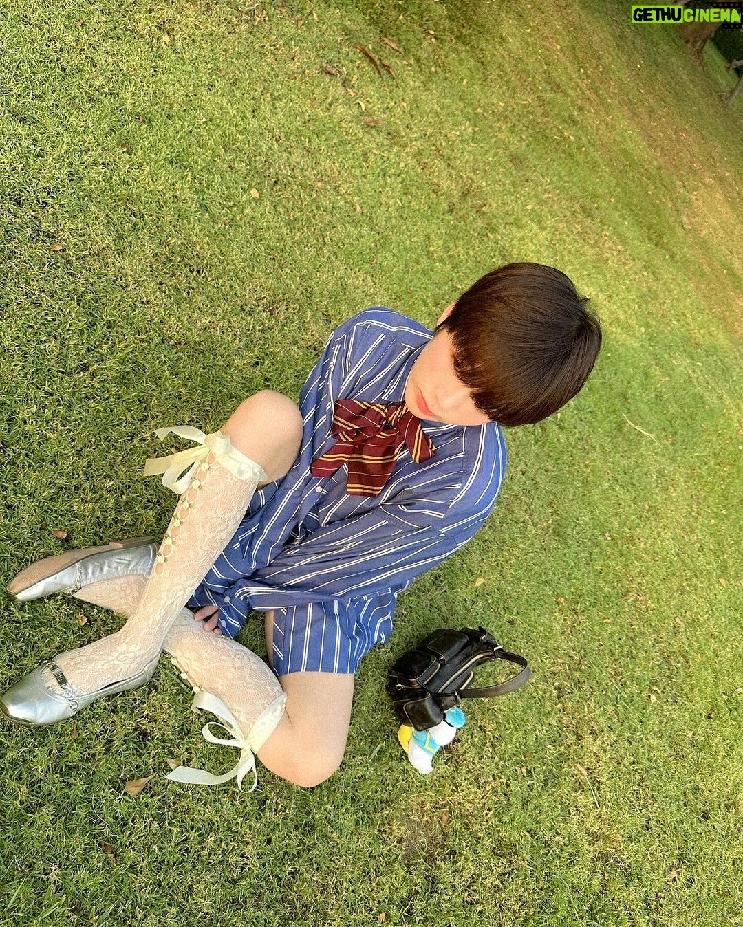 Katsamonnat Namwirote Instagram - Bullet shoes , ribbon socks n a tie 🩰 happy Saturday ✨💫