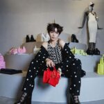 Katsamonnat Namwirote Instagram - Self-confidence best outfit,rock it and own it ! 🖤 . How good that you could be you? so great atmosphere at the emsphere from your favorite xoxo 🐱@marcjacobs @PATLuxuryGroup.Official #MarcJacobs #MarcJacobsTH #PATLuxuryGroup Emsphere at EM District