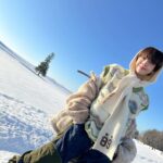 Katsamonnat Namwirote Instagram - Romeo, take me somewhere we can be alone I'll be waiting, all there's left to do is run ❄️🌨️🌲 . คิดถึงกันมั้ยนะ คิดถึงเธอที่สุดในโลกเลย 💫 Ｂｉｅｉ