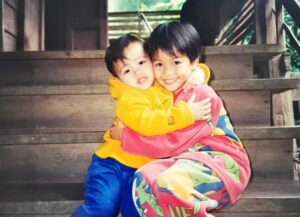 Katsamonnat Namwirote Instagram - Guess who is me left or right hehe ✨🐱 Happy Children's day 👶🏻