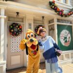 Katsamonnat Namwirote Instagram – We’re forever young ☃️❄️🐶
ฉันจะเป็นเด็กตลอดกาลและตลอดไปป 🌷 Disney Land Hongkong 香港迪士尼