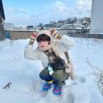 Katsamonnat Namwirote Instagram - Do you wanna build a snowman? Come on let's go and play ☃️❄️✨ น้องเห็นไอติม 8 ชั้น ตาลุกวาวเลยอ่าาาา (I'm a teddy bear not bunny anymore🧸) Otaru Hokkaido, Japan 小樽市
