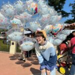 Katsamonnat Namwirote Instagram – We’re forever young ☃️❄️🐶
ฉันจะเป็นเด็กตลอดกาลและตลอดไปป 🌷 Disney Land Hongkong 香港迪士尼