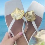 Katy Perry Instagram - She sells seashell shoes by the sea shore 🌊 😎