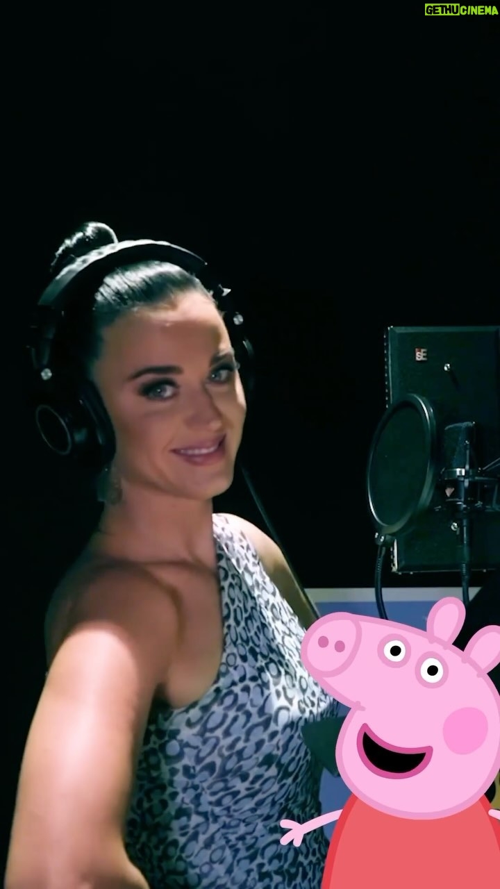 Katy Perry Instagram - When my fans AND Daisy tell me to do something, it’s done 🤝 🤩 SURPRISE!!! 🤩 I got to voice the new Mrs. Leopard in the Peppa Pig Wedding Special! See it in select cinemas starting tomorrow! Drop an oink oink if you’re DELIGHTED 👇🏻🐽