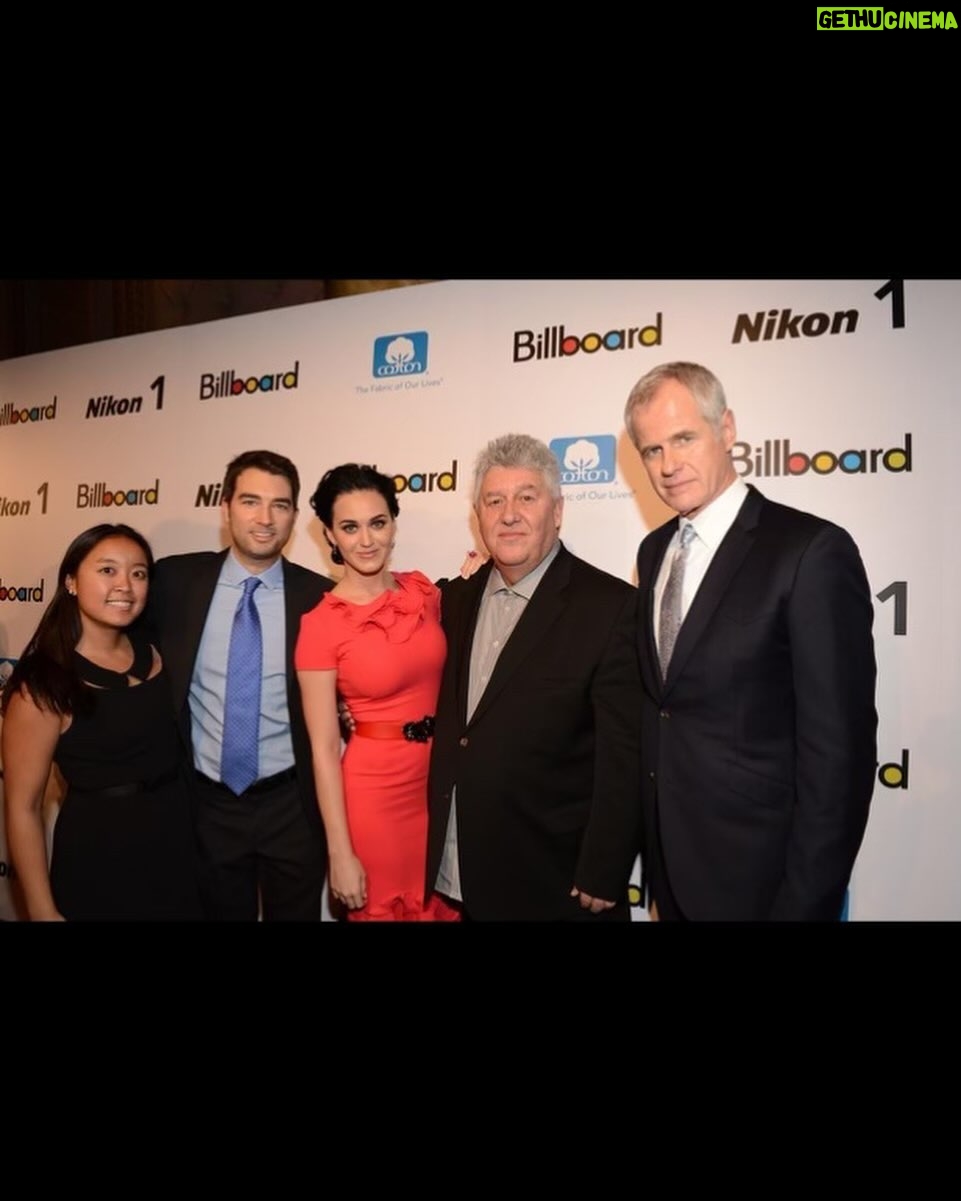 Katy Perry Instagram - It’s taken me a little while to make this post…something about posting it makes it all feel, final… and even though Martin wasn’t particularly fond of social media and its sensationalism, I must respectfully take a moment and speak on how special he was and is to me. I say is because I personally don’t believe that anyone “dies”; they simply move on to the next dimension. They aren’t here anymore, but are now EVERYWHERE ✨ Martin Kirkup was one of my managers at Direct Management for almost 20 years. He was the bulldog of our group - the one who always said, “Show me the data, the P&L, the science, the facts!” If all else failed, he would just say, “That’s ridiculous!” or some other cheeky, witty, eloquent one-liner with an English accent and all would be convinced. Martin was one of my protectors. He was vigilant about getting me what I deserved and celebrated the headstrong female I am. I have been so fortunate to have an INCREDIBLE team by my side for almost 20 years, before I had (as my father from Memphis would say) a pot to pee in or a window to throw it from! Martin, along with all of my managers, have literally fought day in and day out for my voice to be heard, and I have SO much pride, respect and admiration for my team at Direct Management. Martin and I got to climb so many wonderful professional mountains and have thoroughly enjoyed the views together - traveling, tasting, learning, celebrating, leaning into the fullness and beauty of life. Martin left this dimension with no stones unturned! Three days before he passed, he finally got to hear some of what I have been working on and the joy and love that it holds. I could tell he was excited for the future, and I was so glad I had that last moment to make him proud in my own little way. We didn’t get to physically say goodbye, but I know he knows how much respect and admiration I have for him, and his hearty chuckles and wicked retorts continue to echo through my mind. (Continued👇🏻)