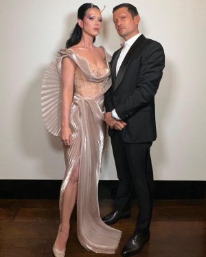Katy Perry Instagram - 🚀🛸👽spaced out and starry eyed👽🛸🚀