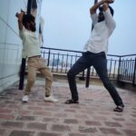 Kavin Instagram - It's time for 🕺🏻#GiliGiliGiliGujiliGujili 👻 @jaffer__sadiq 🧑🏻‍🤝‍🧑🏻🤗 #LiftChallenge ⬇️⬆️ #InnaMylu 😎 @thinkmusicofficial