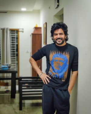 Kavin Instagram - Let the world change you and you can change the world

- #CheGuevara