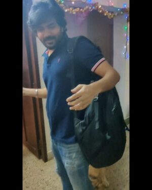 Kavin Instagram - Nanbargal anaivarukkum merry christmas 🤗 ☃️🎄

#MerryChristmas