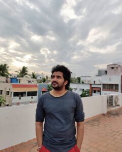 Kavin Instagram - பல பொழுது சாஞ்சுருச்சு.. வானம் கூட வாடிருச்சு.. கனவு கொஞ்சம் தேங்கிருச்சு.. பொழப்ப பாக்கணும் வழி வுடு.. !