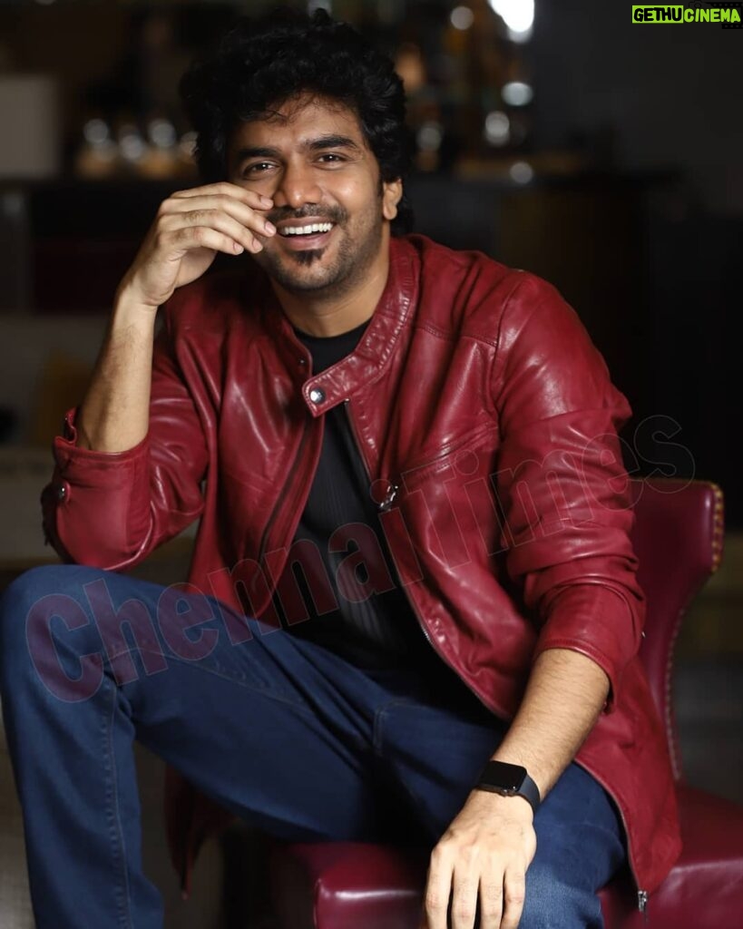 Kavin Instagram - It's really an honor to be chosen by chennai times as the "Most desirable man".. I've never actually thought of myself like that.. 😁 But it feels jolly when someone says like that.. So i thank @chennaitimestoi and the people who thought so.. & My hearty wishes to all other winners.. 😊 no matter what.. I will keep working hard to entertain you all forever.. ! Special thanks to @sharanya_cr @johan_sathyadas @chaitanyarao_official 🤗