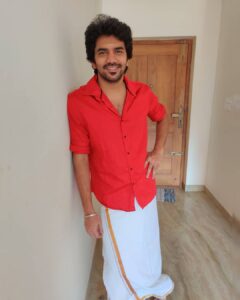 Kavin Instagram - அனைத்து நண்பர்களக்கும் இனிய தமிழர் திருநாள் பொங்கல் நல்வாழ்த்துக்கள்.. 🤗