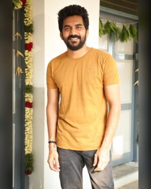 Kavin Instagram - Vaazhthuna ellarukkum romba romba nandri 🙏🏼 eppavum pola kooda irunga.. ellarum nalla iruppom.. ❤️