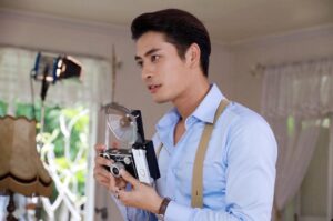 Kawin Imanothai Instagram - จะถ่ายหนัก ถ่ายเบา เดียวช้างจัดให้ ~ สร้อยสะบันงา คืนนี้