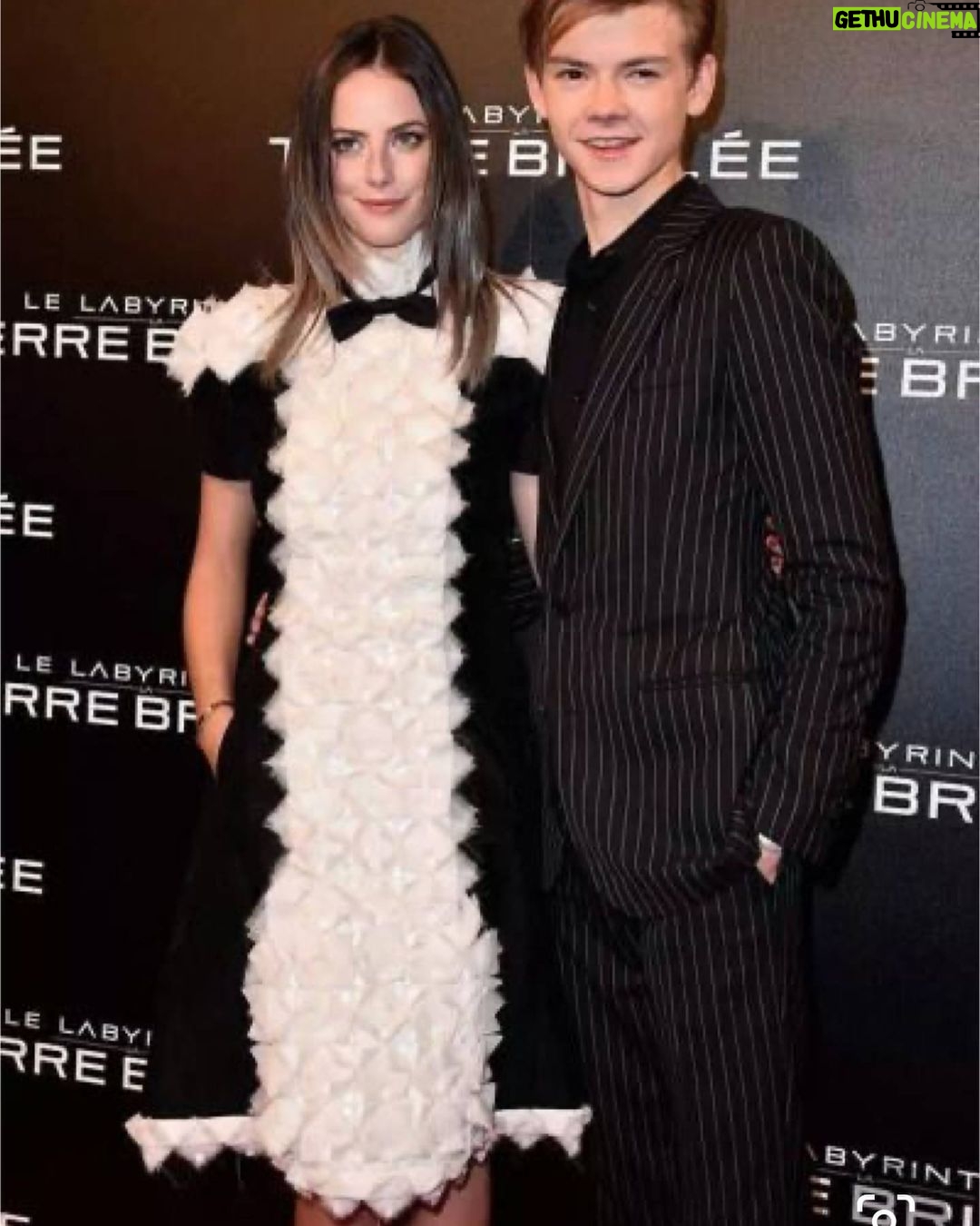Kaya Scodelario - 438.4K Likes - In honour of @samohtsangster joining instagram here’s a couple of pictures of us in fancy dress. The first one is us on the Fourth Of July in Louisiana getting our Americana on, the second is us dressed as a fancy sanitary towel and broom in Paris. It’s couture darling. 🙅🏻♀️💅🏻