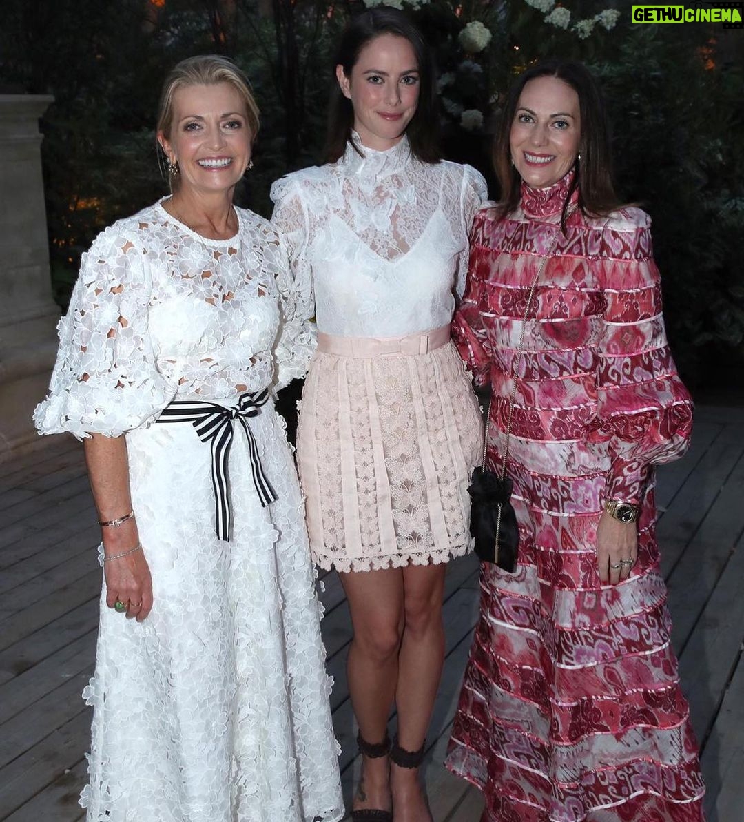 Kaya Scodelario Instagram - Thank you @zimmermann for having me in Paris to celebrate the opening of your new store! What a wonderful night ❤️🧚🏻♀️ Paris, France