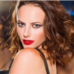 Kaya Scodelario Instagram - #tb to an amazing night with @yslbeauty 💄💋