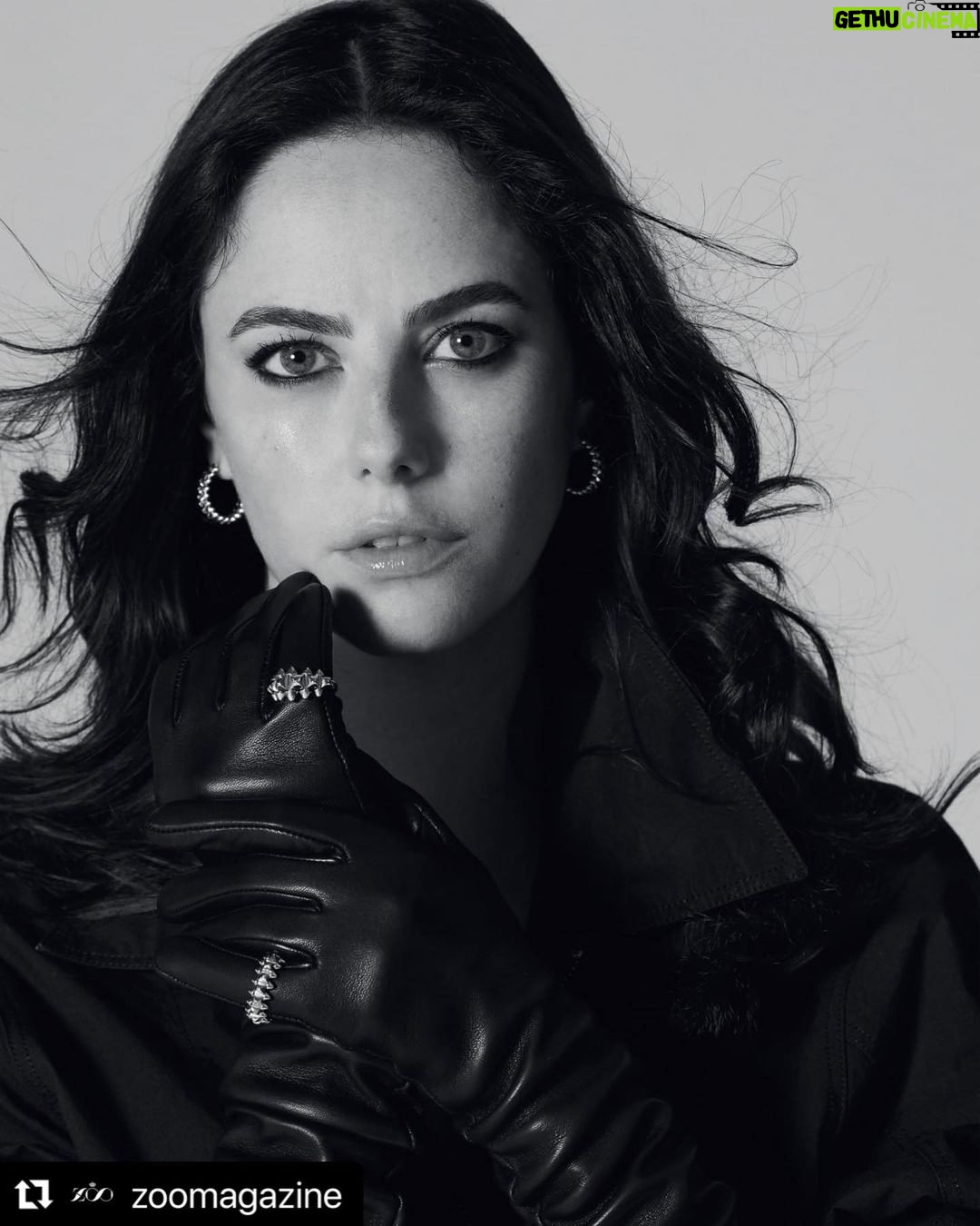 Kaya Scodelario - 332.1K Likes - Thank you again @zoomagazine 😊🧟♀️