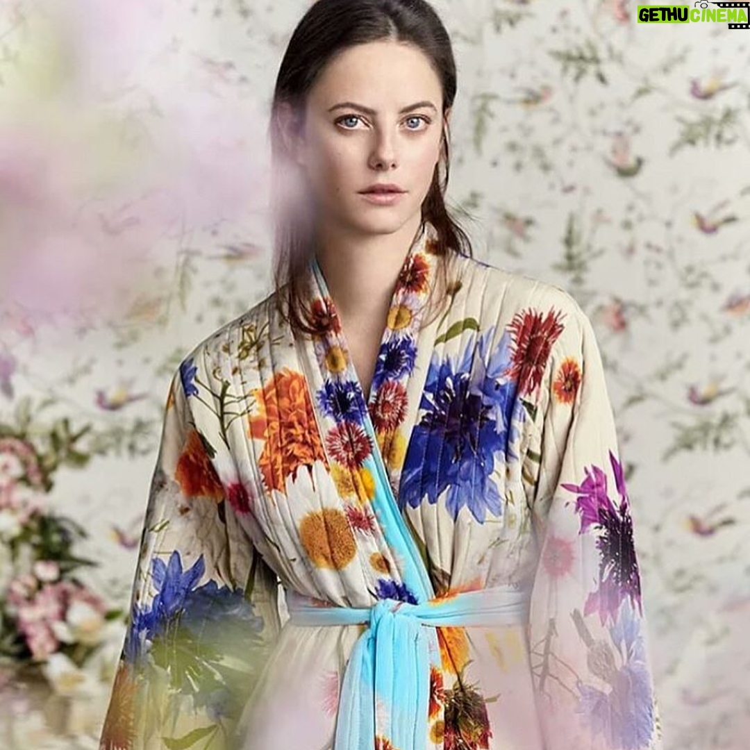 Kaya Scodelario - 302.8K Likes - Few more from my floral dream shoot with @marieclaireuk Thank you so much @katedavismacleod it was an absolute pleasure to work with you. 🌹
