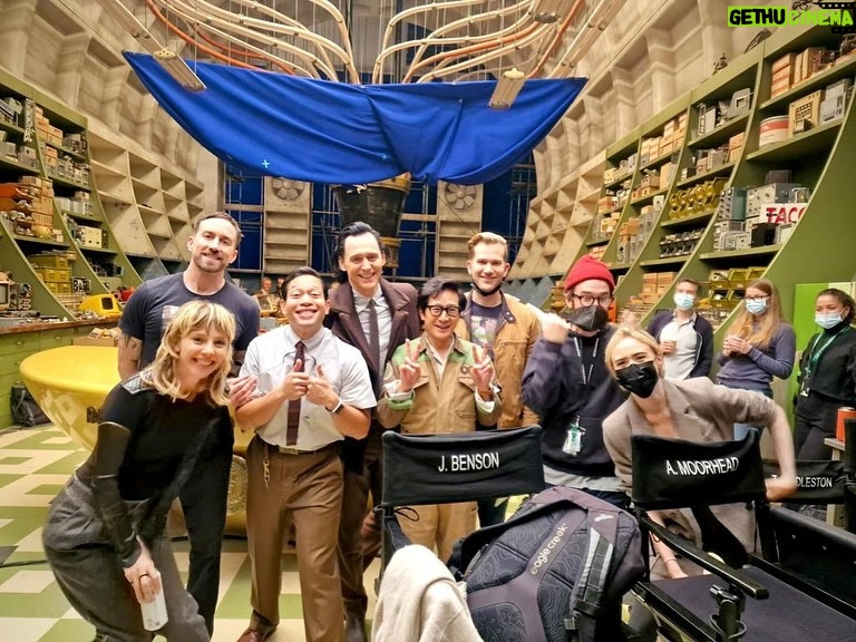 Ke Huy Quan Instagram - I LOVE my LOKI family.  Sharing some behind-the-scenes pics of the fun times we had on set. Please go check out all episodes available now. IT’S SO GOOD! And I’m not just saying that because I’m in it. 😜😂💚 @officialloki @marvelstudios @disneyplus