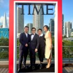 Ke Huy Quan Instagram - When I hear the word impact, I automatically think about all the people who have made a difference in my life. To think that their effect on me is the same effect I may have had on others makes me feel so good inside. Thank you @time for this award and for encouraging me to always strive to do better. A huge CONGRATULATIONS to all of this year’s award recipients. 🎉👏🥳 And thank you to @amandangocnguyen for flying all the way to Singapore to present me with this award. Appreciate you my friend. 🤗 Tuxedo: @giorgioarmani Grooming: @sean_livesforcoffee @peterkhor