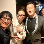 Ke Huy Quan Instagram – Guess who also loves a great selfie?!?! @Potus 😜 

What an amazing trip this has been. We premiered #AmericanBornChinese at Radio City Music Hall and then took the show to D.C. for a White House screening. It was so special to premiere the show during Asian American, Native Hawaiian, and Pacific Islander Heritage Month. I can’t believe I got the opportunity to introduce the President. 🤯Thank you to President Biden and the White House for having us. 

American Born Chinese begins streaming on @DisneyPlus on May 24th. 

@ambornchinese @definitelynotbenwang @jimmm_0504 @sydney12taylor 

Styling: @chloekeiko
Grooming: @serafinosays