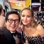 Ke Huy Quan Instagram - The KENERGY is REAL! So much fun at the Oscars. I’m so glad @theacademy brought back past winners to honor this year’s nominees. I was so proud and honored to stand amongst these men in presenting the best supporting actor category. Congratulations to all the winners of the night. Here’s 1 of 2 sets of selfies. 😜 Styling: @chloekeiko Grooming: @anissaemily Dressed by: @giorgioarmani Jewelry: @cartier 💆🏻: @drbarbarasturm