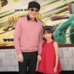 Ke Huy Quan Instagram - Such a fun premiere at The Grove. LOVE JACK BLACK! He has the best reaction to a choreographed punch. #KungFuPanda4 is awesome—the return of the Dragon Warrior. Please go see it. It opens on March 8th. 👊🏼 🐼 Brought a special date—my grandniece Harper all the way from Houston, Texas. ❤️ Styled by: @chloekeiko Grooming by: @sonialeeartistry