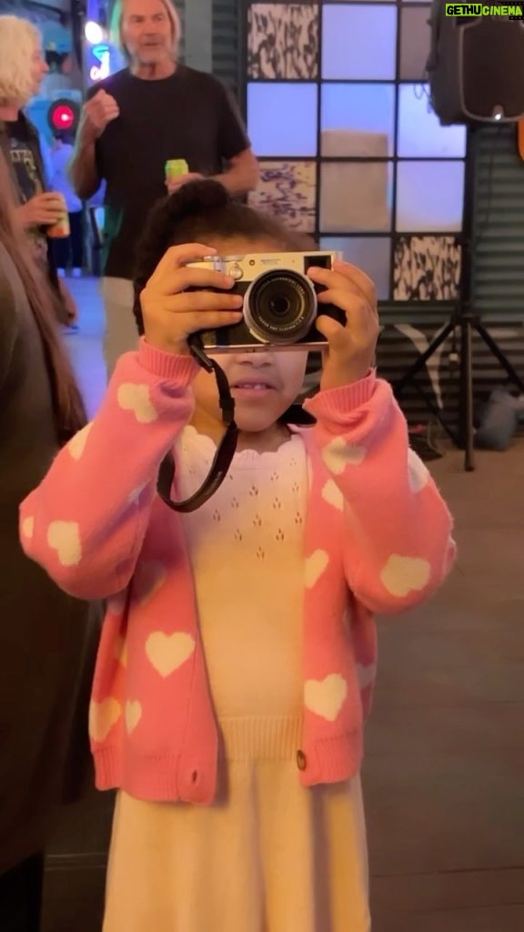 Keegan Allen Instagram - Handed @jlpierre daughter a camera for the wrap party last night and it was really really sweet. I think she found her calling !