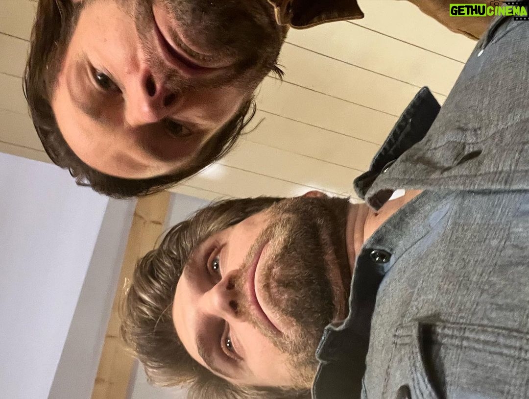 Keegan Allen Instagram - Come see big bro @jaredpadalecki and I in Vegas @creationent weekend of Jan 15! excited to see our amazing #walkerfamily (don’t swipe to the end)