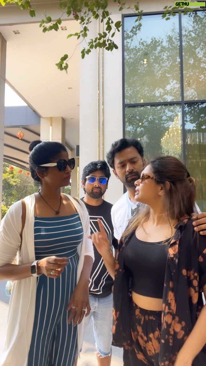 Keerthi shanthanu Instagram - Ada marubadiyum engayoo polam pa 😅 Highlight reaction of the reel …. #Thiru 🤣🤣🤣 @kikivijay11 @dir_thiru @kanithiru10 Happy bday #Kani 🥳